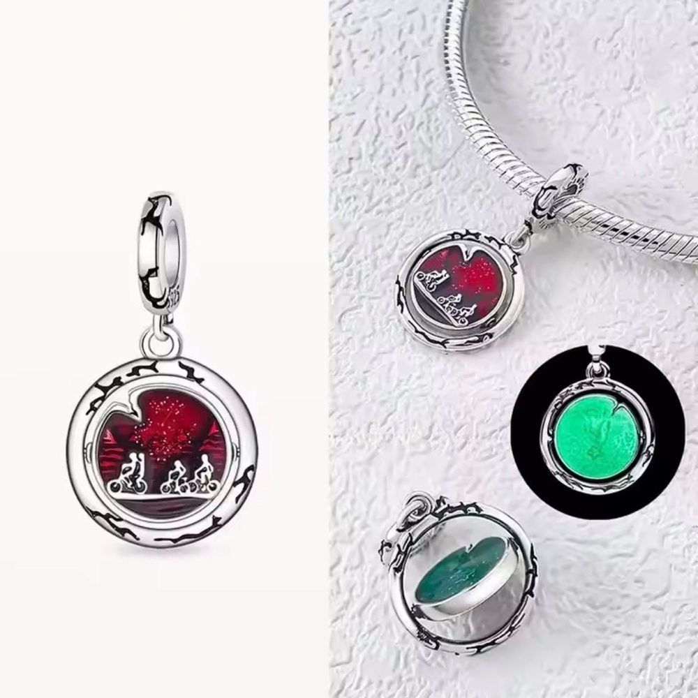 STRANGER THINGS Glow-in-the-Dark “Upside Down” Charm S925 Sterling Silver NWOT🔥